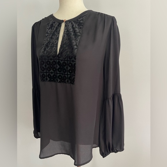 Ivanka Trump chiffon blouse - Picture 4 of 9